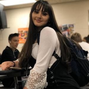 Meet your Posher, Emily